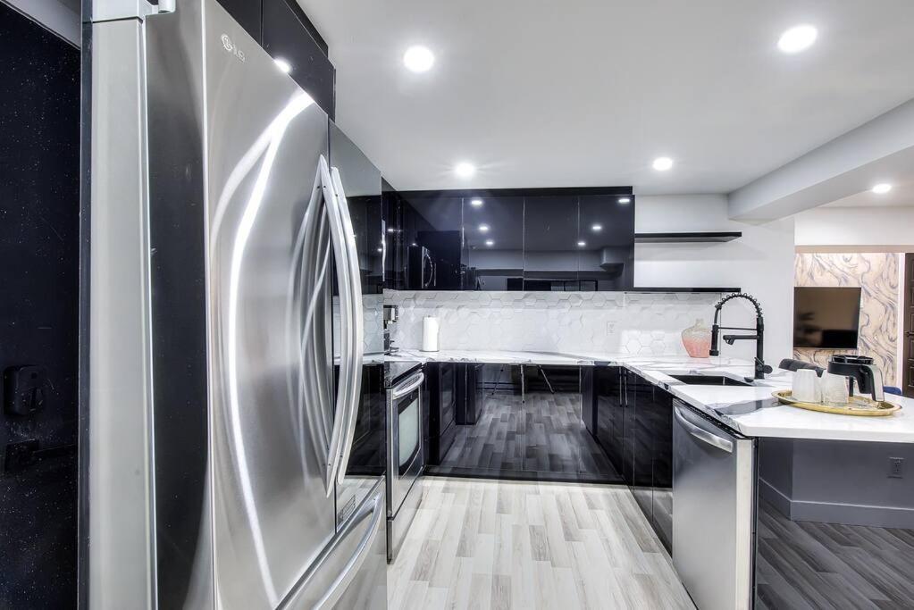 Ndg Dreams! New & Modern 3Br Easy City Life Montréal Eksteriør bilde