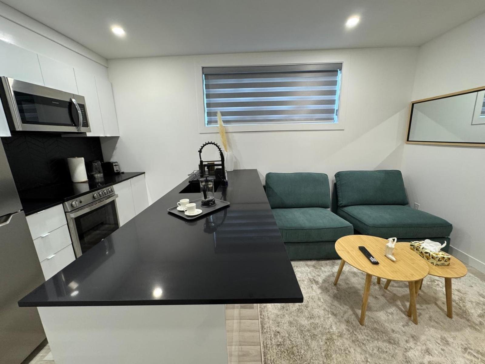 Ndg Dreams! New & Modern 3Br Easy City Life Montréal Eksteriør bilde